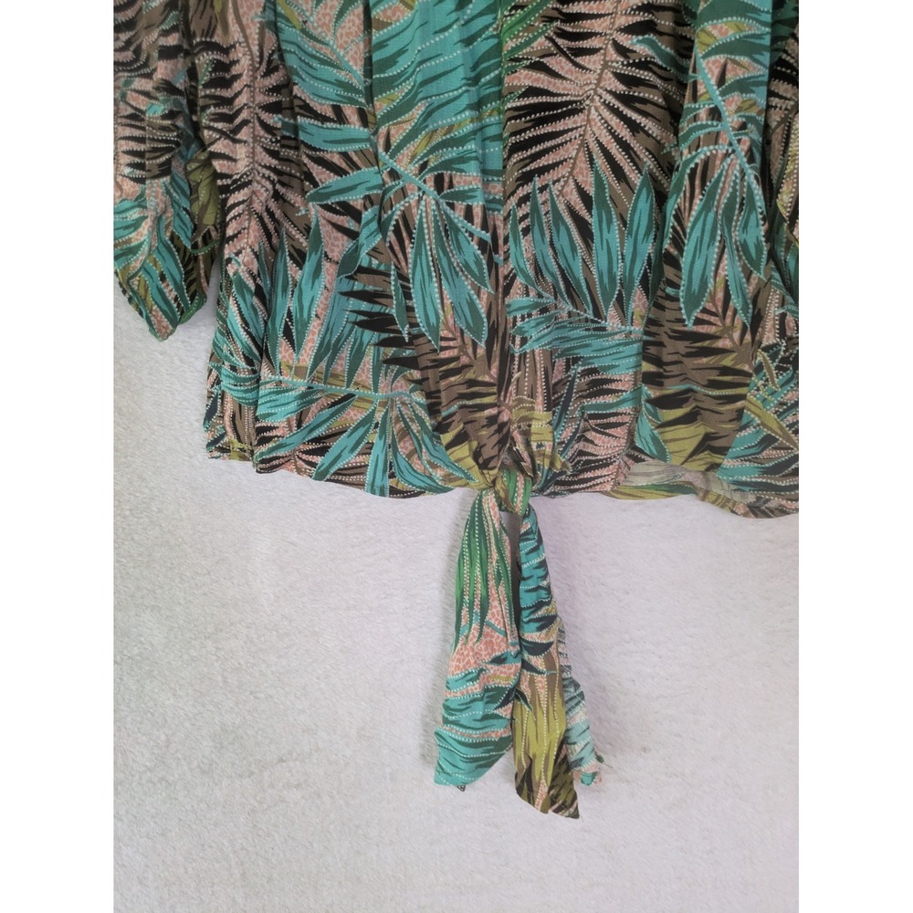 Democracy Top Women's Medium Green Tropical Palm Cold Shoulder Tie Front - Picture 2 of 10